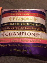 Ribbon cushion cover